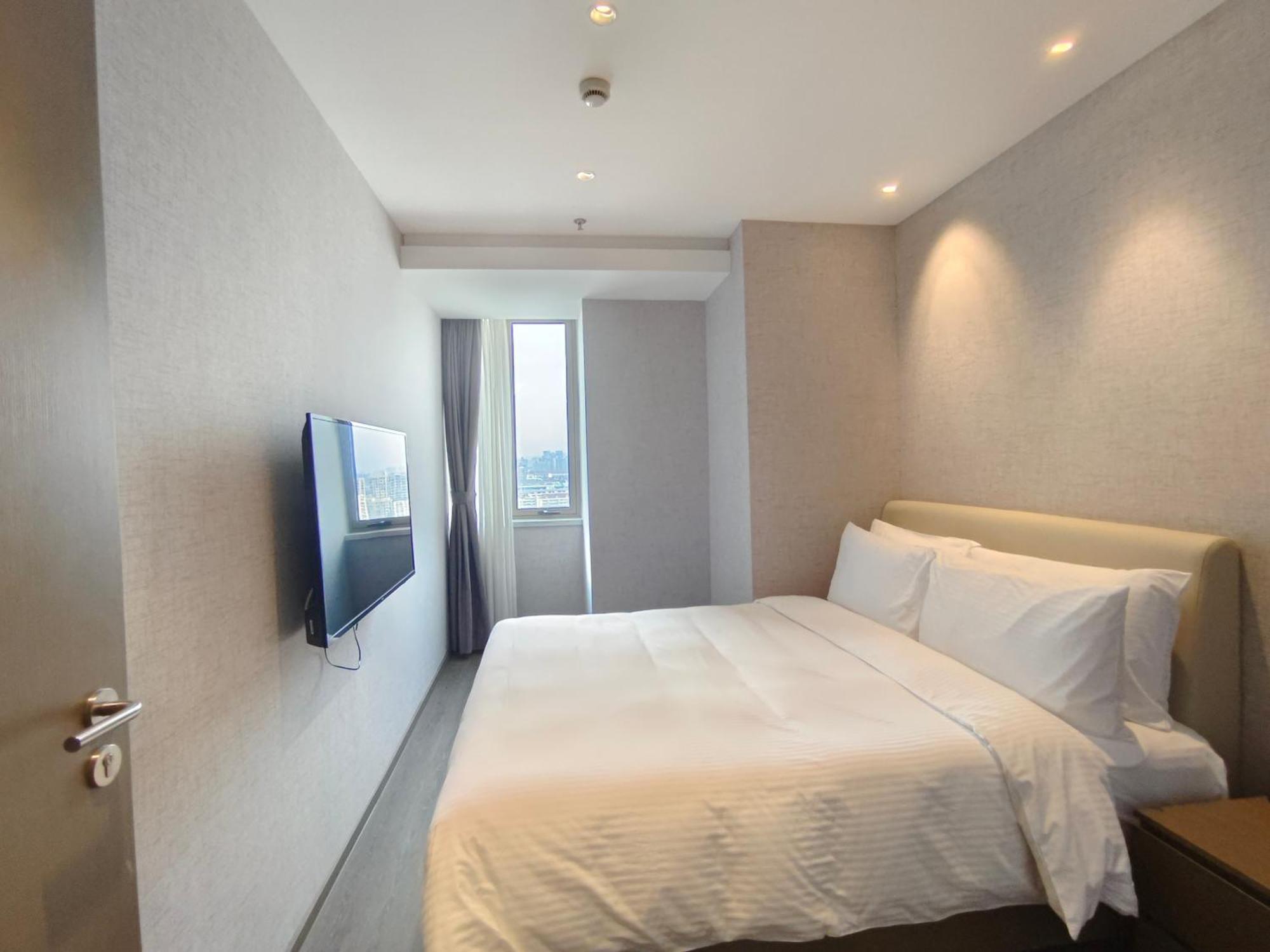 Somerset Xuhui Riverside Serviced 4*