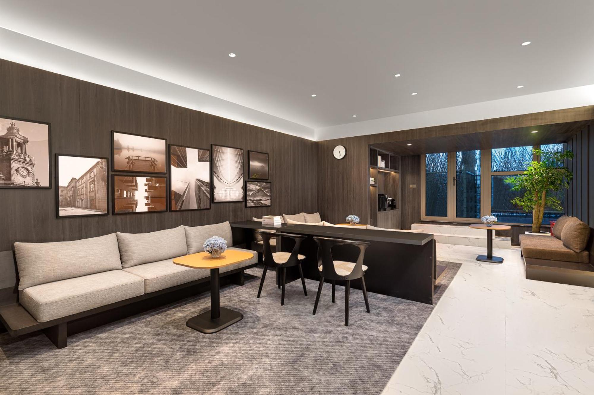 Somerset Xuhui Riverside Serviced 4*